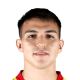 Enzo Uribe